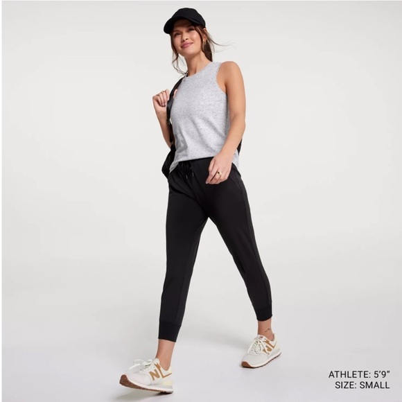 💕3/$25💕 CALIA Women's Everyday Shirttail Tank - Picture 2 of 9